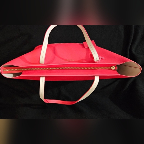 Kate Spade Coral Color Promenade Place Reversible Tote Bag - Picture 14 of 16